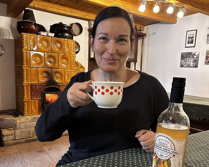 Venyige Tanya rozmaringos körte szörpje lett Magyarország Szörpje 2024